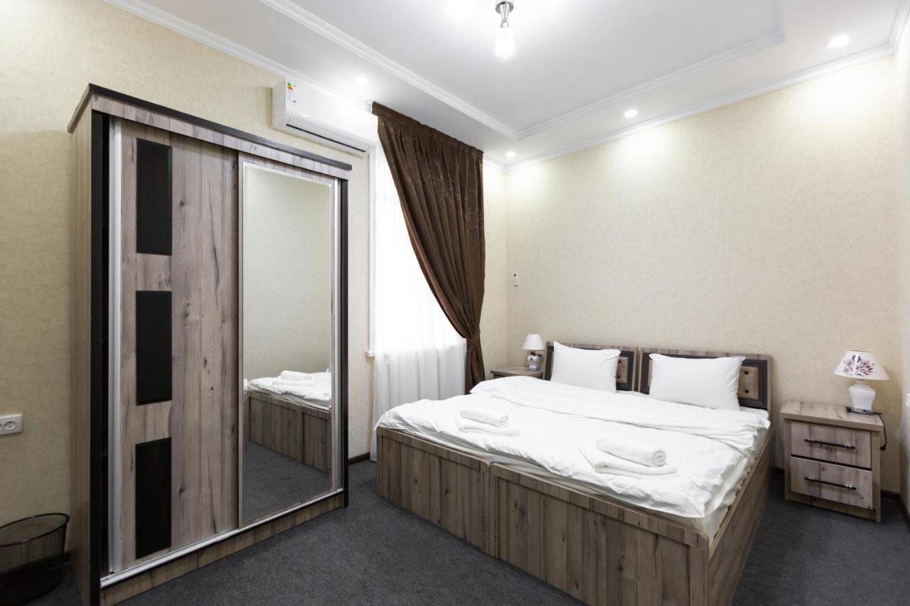 Light Hotel Taszkent Zewnętrze zdjęcie