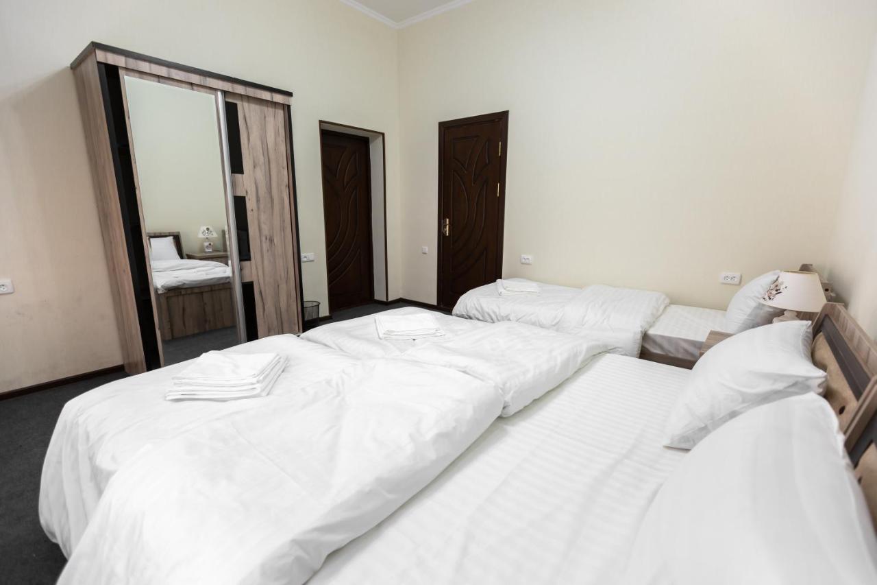 Light Hotel Taszkent Zewnętrze zdjęcie
