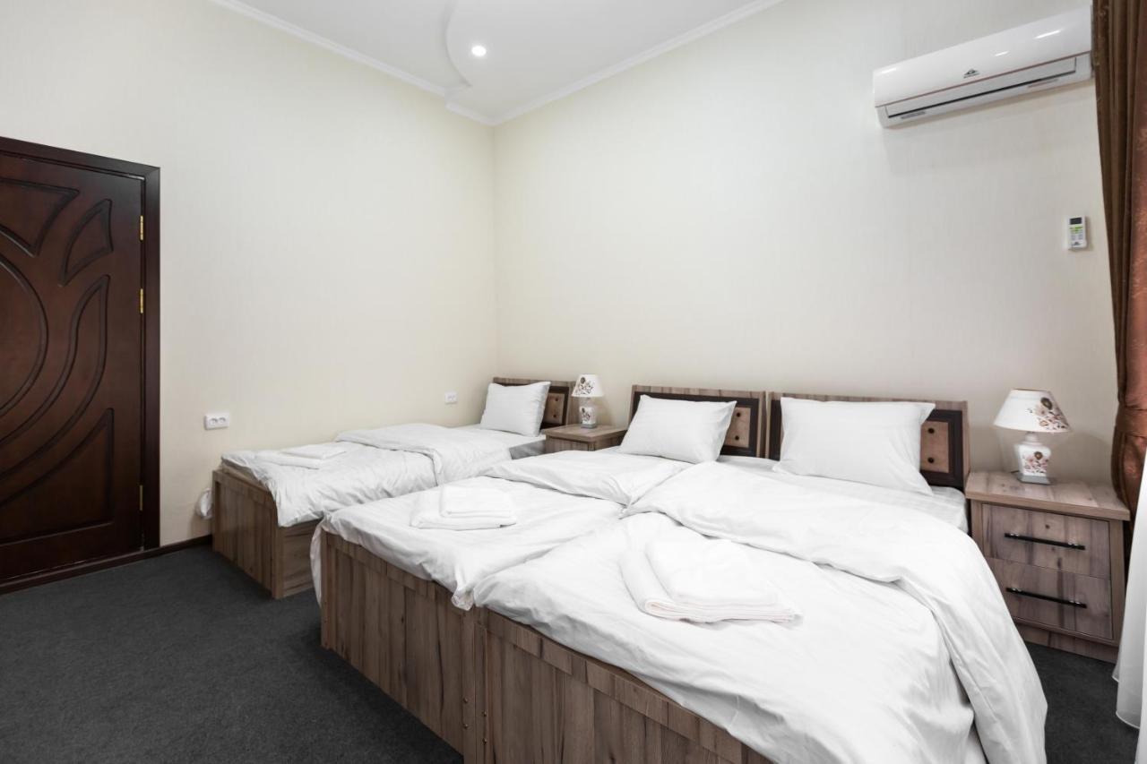 Light Hotel Taszkent Zewnętrze zdjęcie