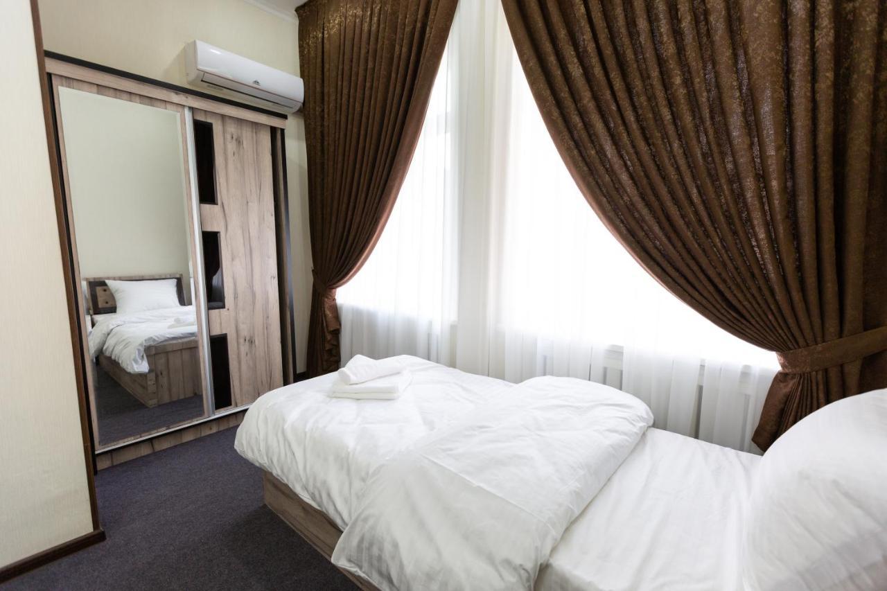 Light Hotel Taszkent Zewnętrze zdjęcie