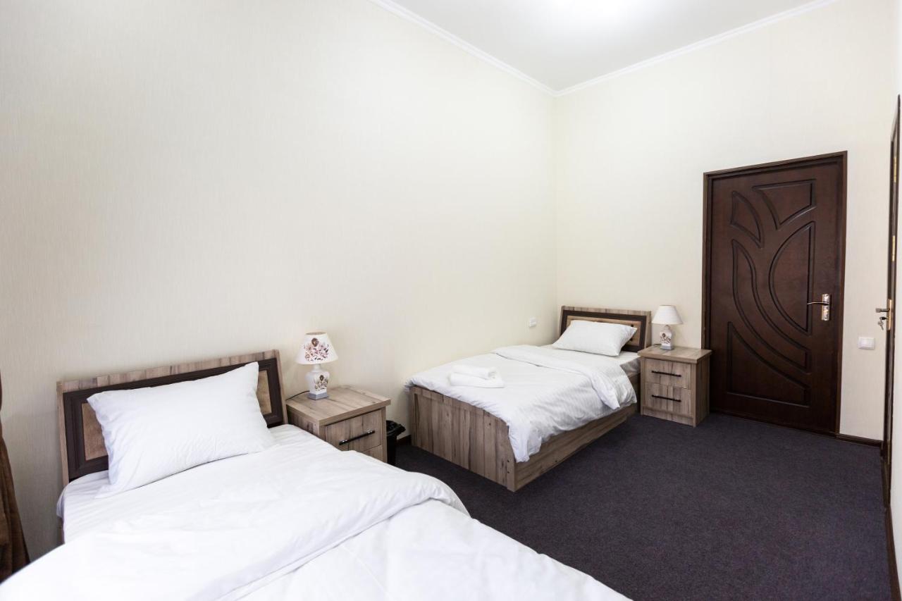 Light Hotel Taszkent Zewnętrze zdjęcie