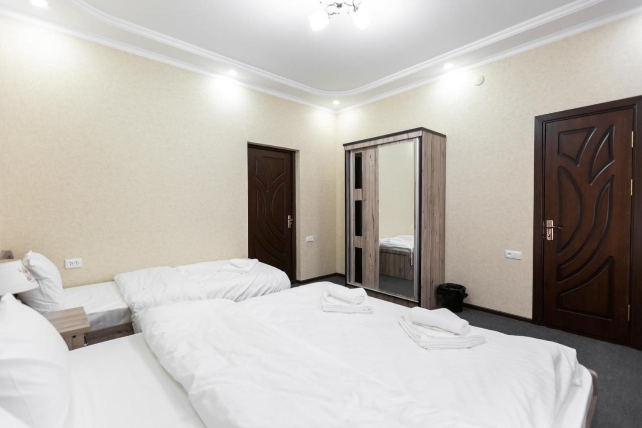 Light Hotel Taszkent Zewnętrze zdjęcie